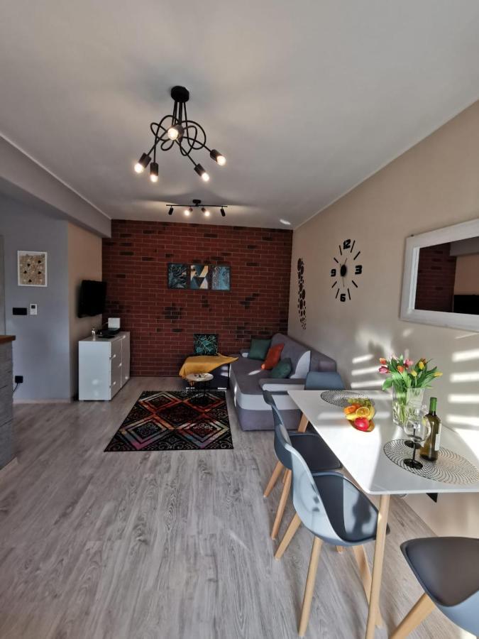 Apartamento Apartament Osiedle Jelonka Jelenia Góra Exterior foto