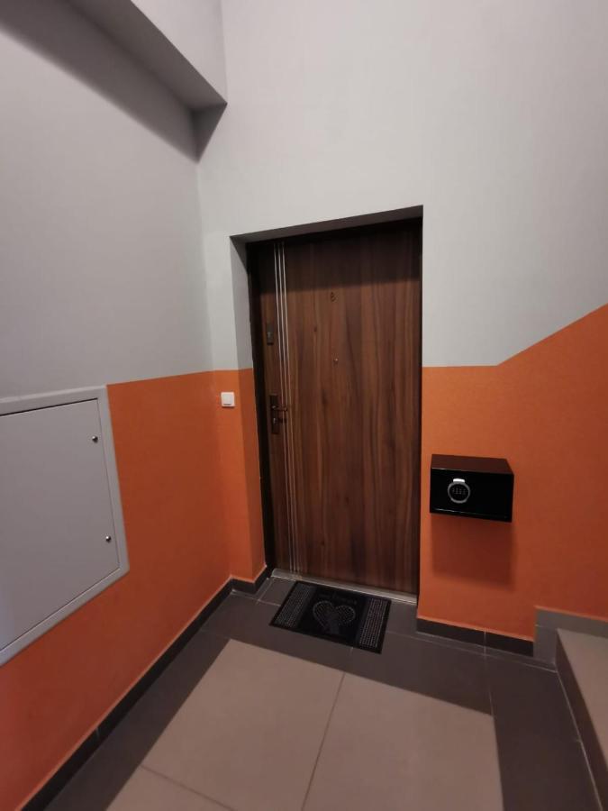 Apartamento Apartament Osiedle Jelonka Jelenia Góra Exterior foto